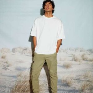 the clothing factory men typography printed roundn